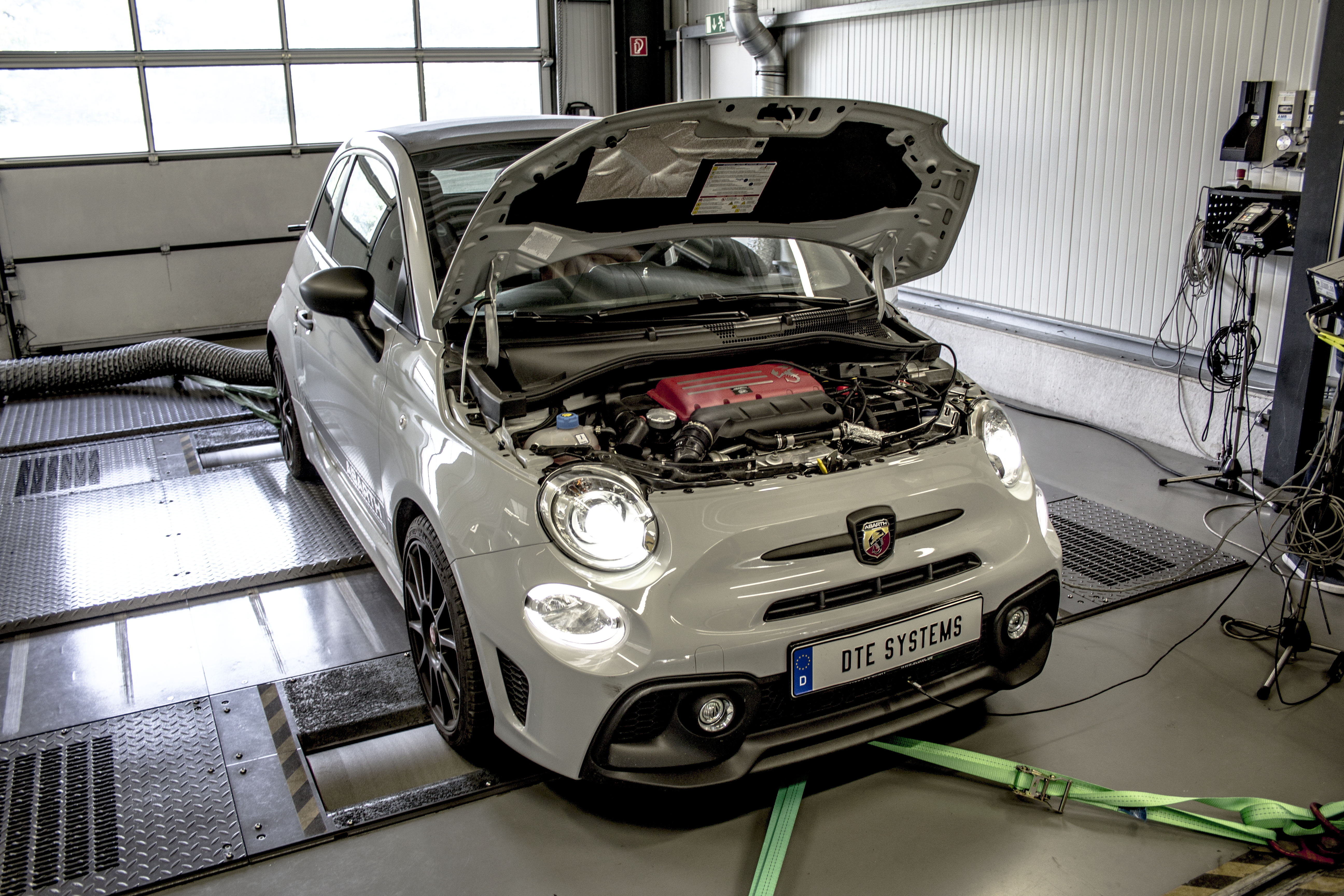 Abarth 500 s DTE-Systems PowerControl FSR14 180 koní +