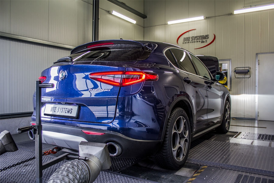 Alfa Romeo Stelvio chip tuning: Zvýšenie výkonu pre benzínové Stelvio